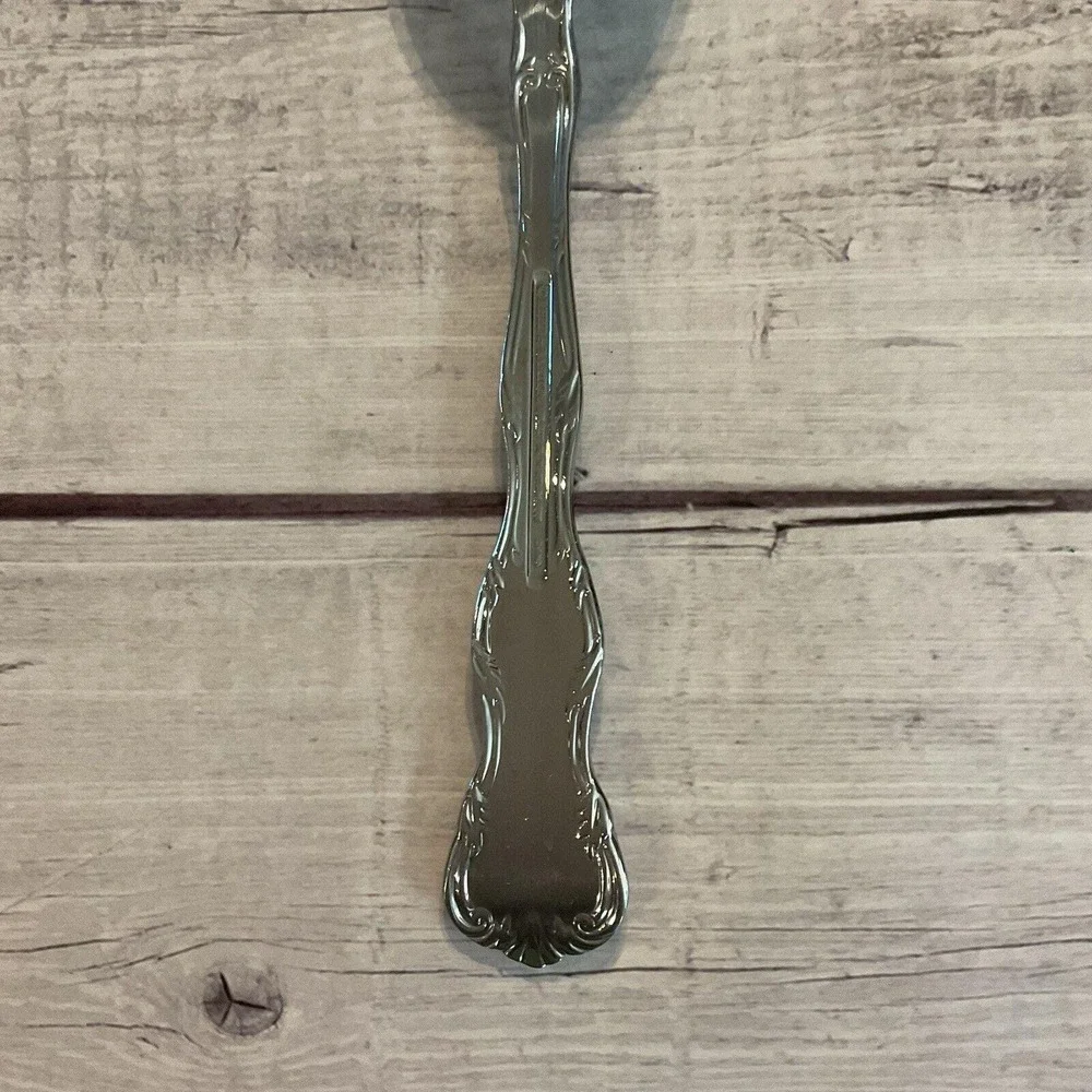 Reed & Barton Select VICTORIA Stainless Flatware Serving Spoon Tablespoon